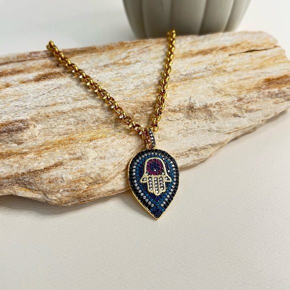 Elegant Evil Eye Necklace - Zircon Old Money Aesthetic Necklace - Hamsa Necklace - Picture 1 of 8